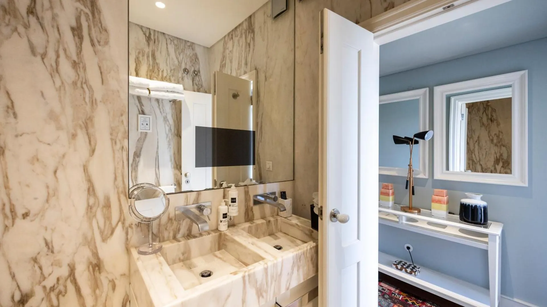 Chiado Camoes Apartments | Lisbon Best Apartments 0*,  Portugalia