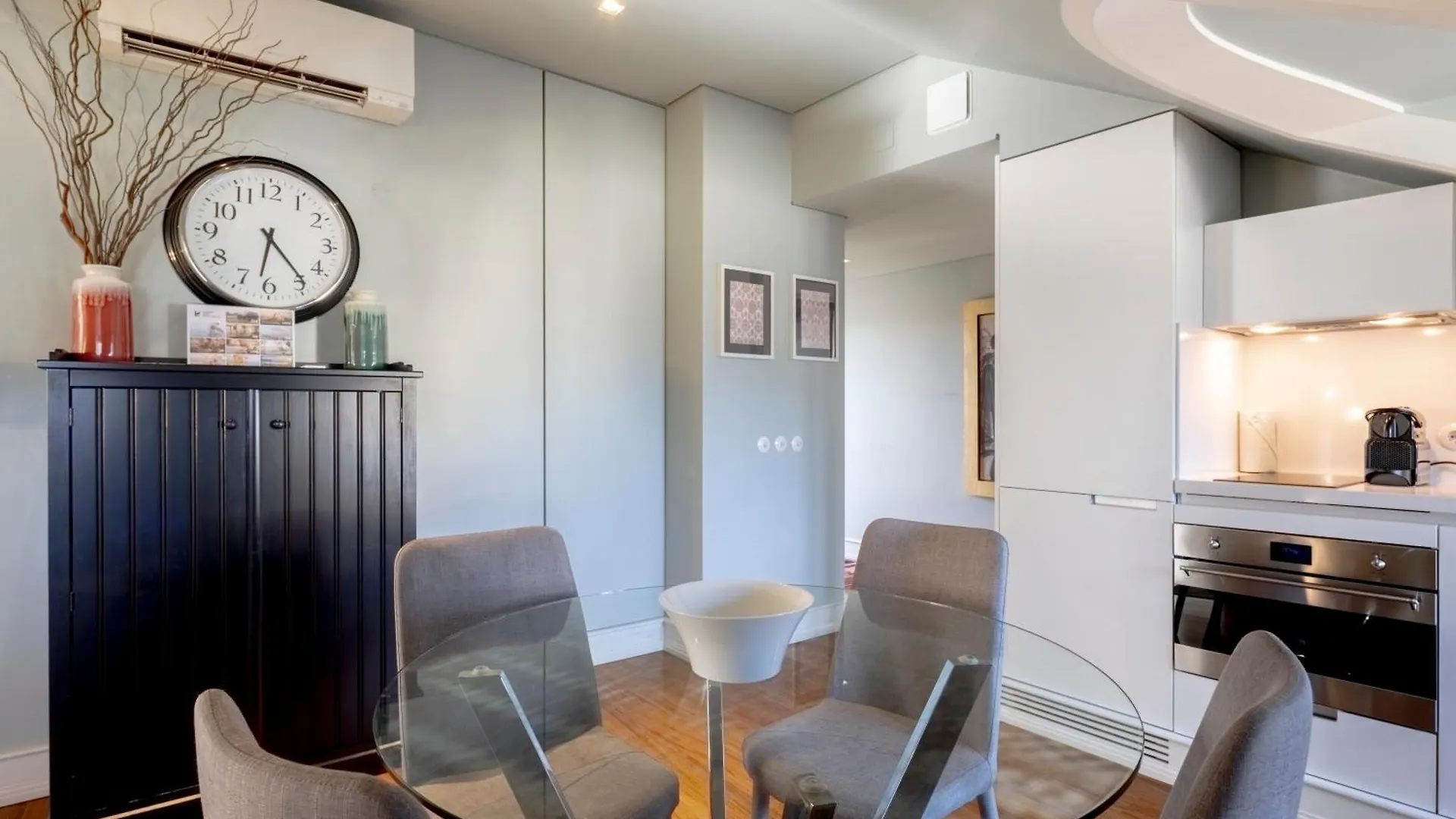 Chiado Camoes Apartments | Lisbon Best Apartments